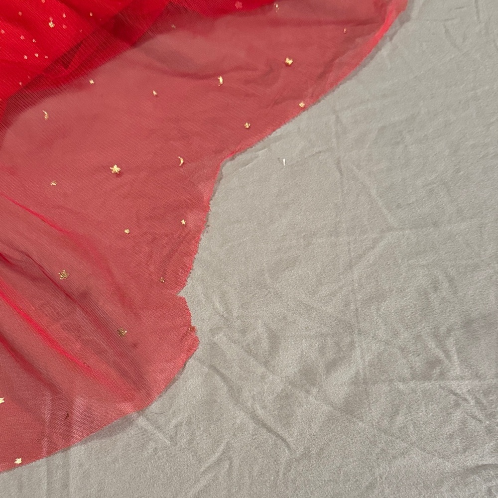 Hanna Andersson Red and Gold Sparkle Dress - Size 110 / 5 - Picture 4 of 5